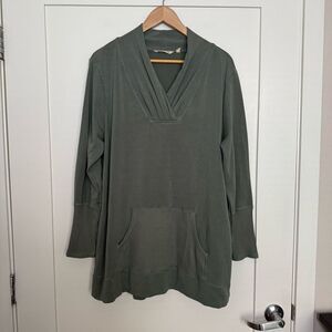 Soft Surroundings Top Womens Sz XL Green V Neck Long Sleeve Front Pocket Soft